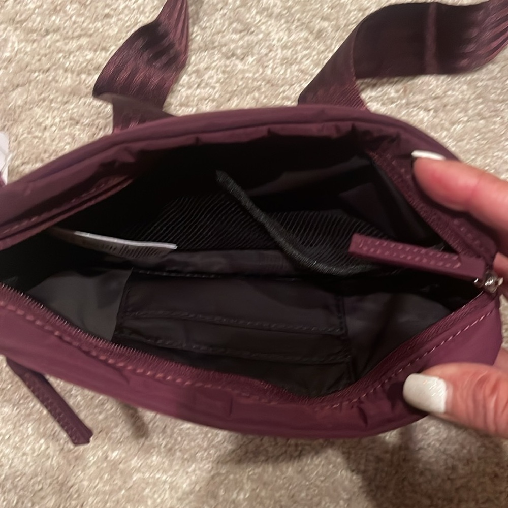 NWT Athleta crossbody bag. - Picture 4 of 4